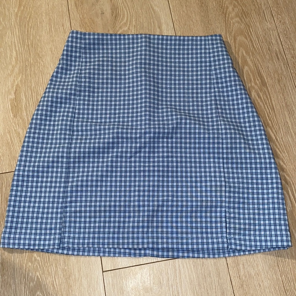 brandy melville cara skirt
